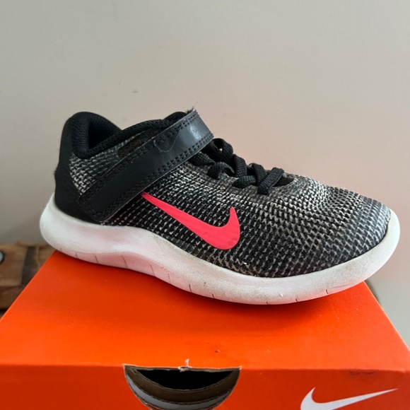 Kids Nike Flex:  11C - Picture 7 of 9